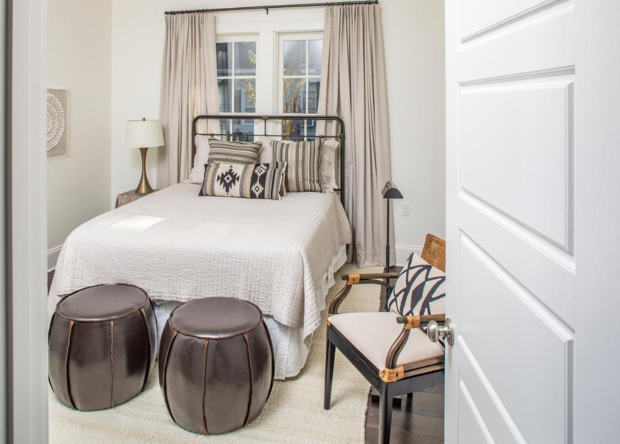 The Louis Hotel Wilson エクステリア 写真