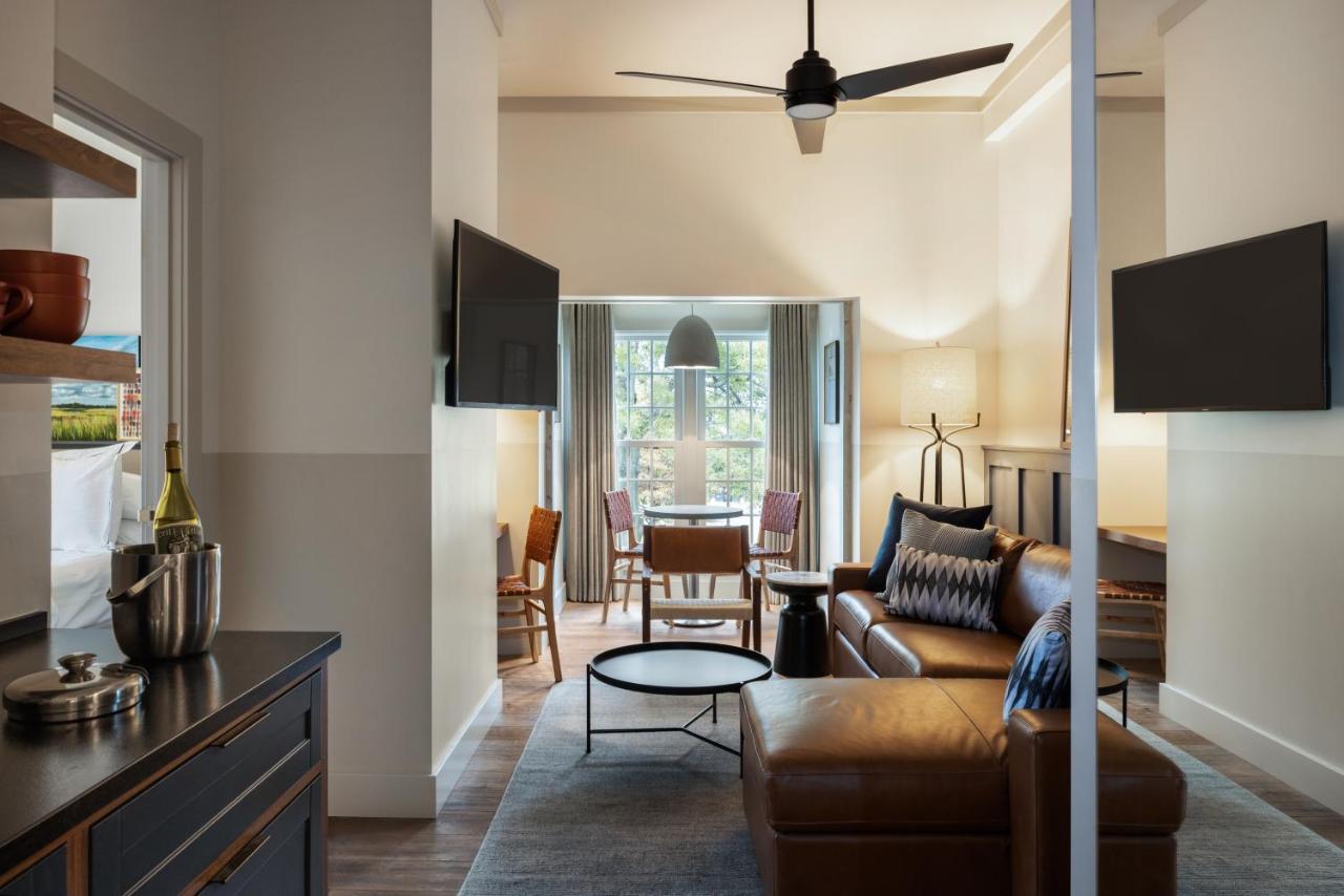 The Louis Hotel Wilson エクステリア 写真